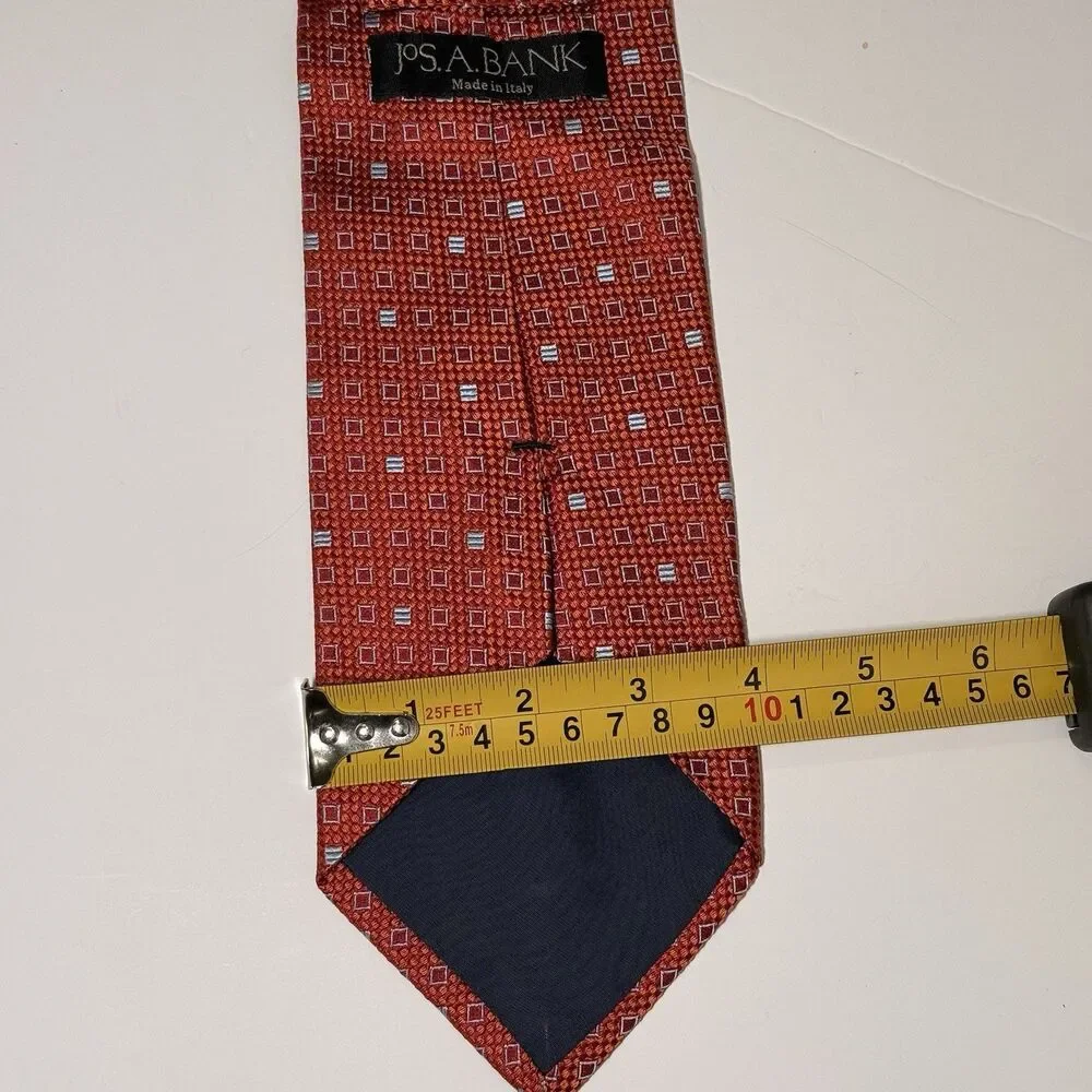Vintage JoS. A. Bank Red 100% Silk Neck Tie Made in Italy Red